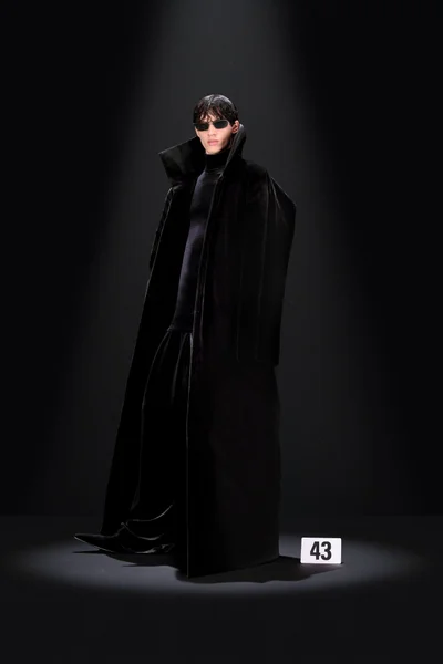 Look 43